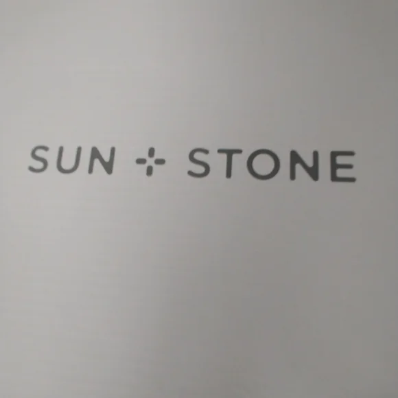 Sun + Stone Black Chelsea Lug Heel Boots. Size 8 - Picture 6 of 11